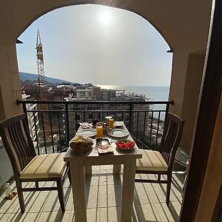 Appart hôtel Studio In With Seaview